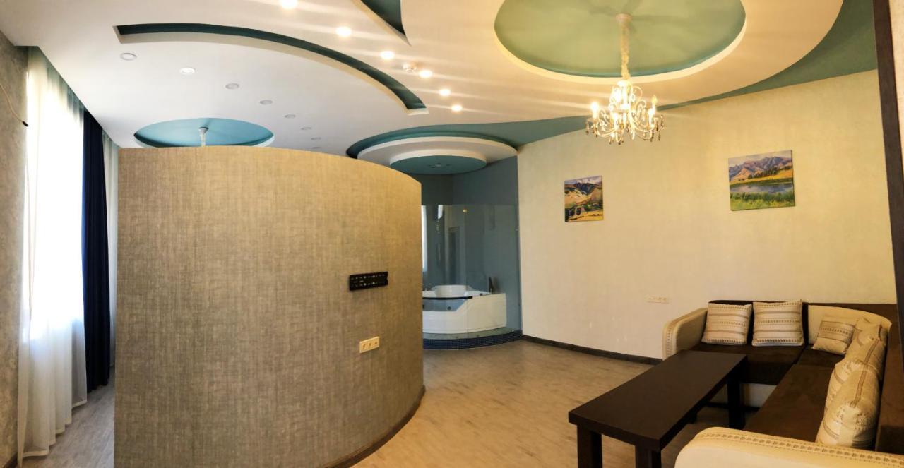 Hotel Lider Complex Vayk Exterior photo